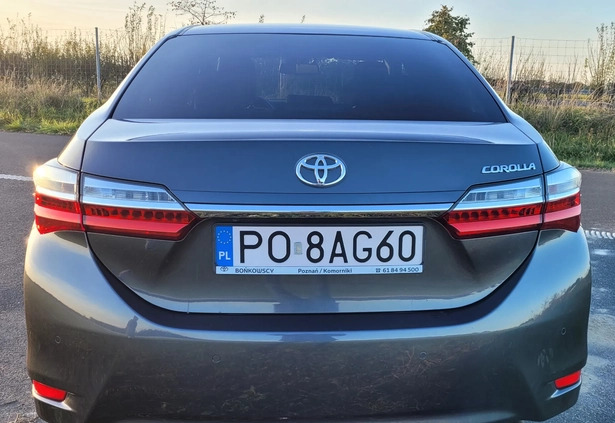 Toyota Corolla cena 65000 przebieg: 66000, rok produkcji 2017 z Lubin małe 56